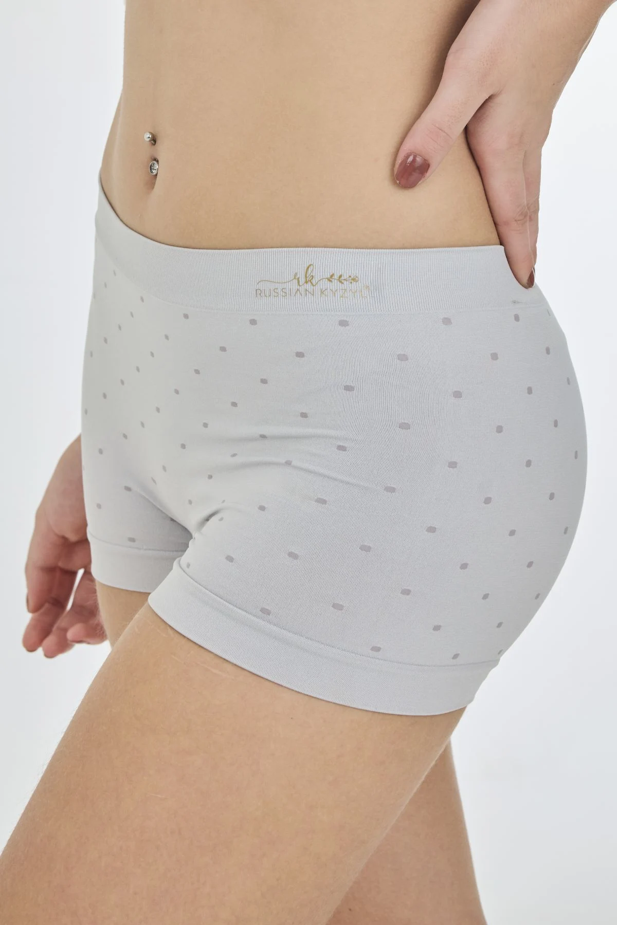 Buy Knitted Seamless Mid Rise No Dig Waistband Ultralight 4 Way Stretch Luxe Boyshorts 2 Pack