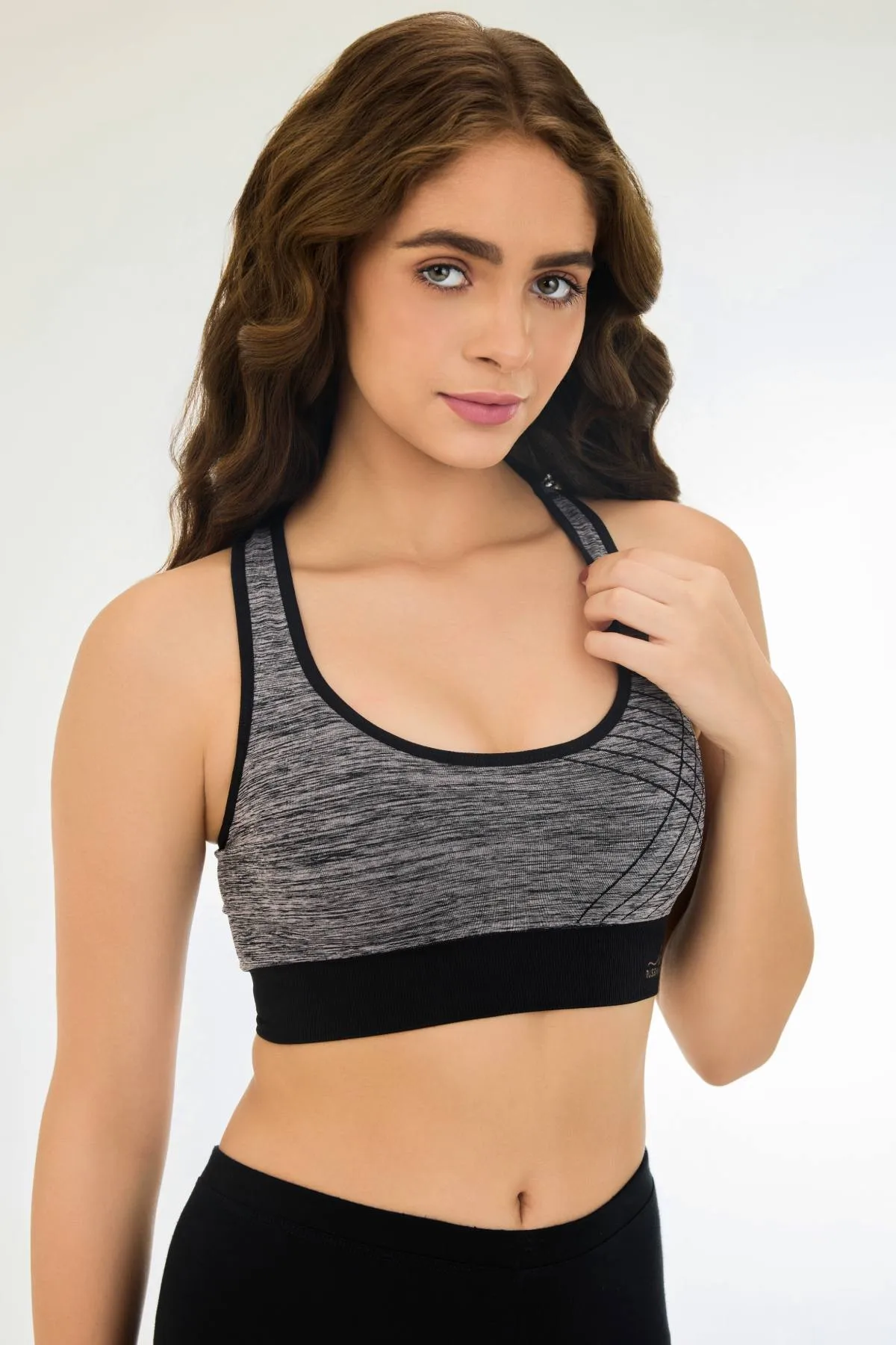 Buy Knitted Seamless Move-Easy Racerback Medium Impact Removable Pad Sports Bra