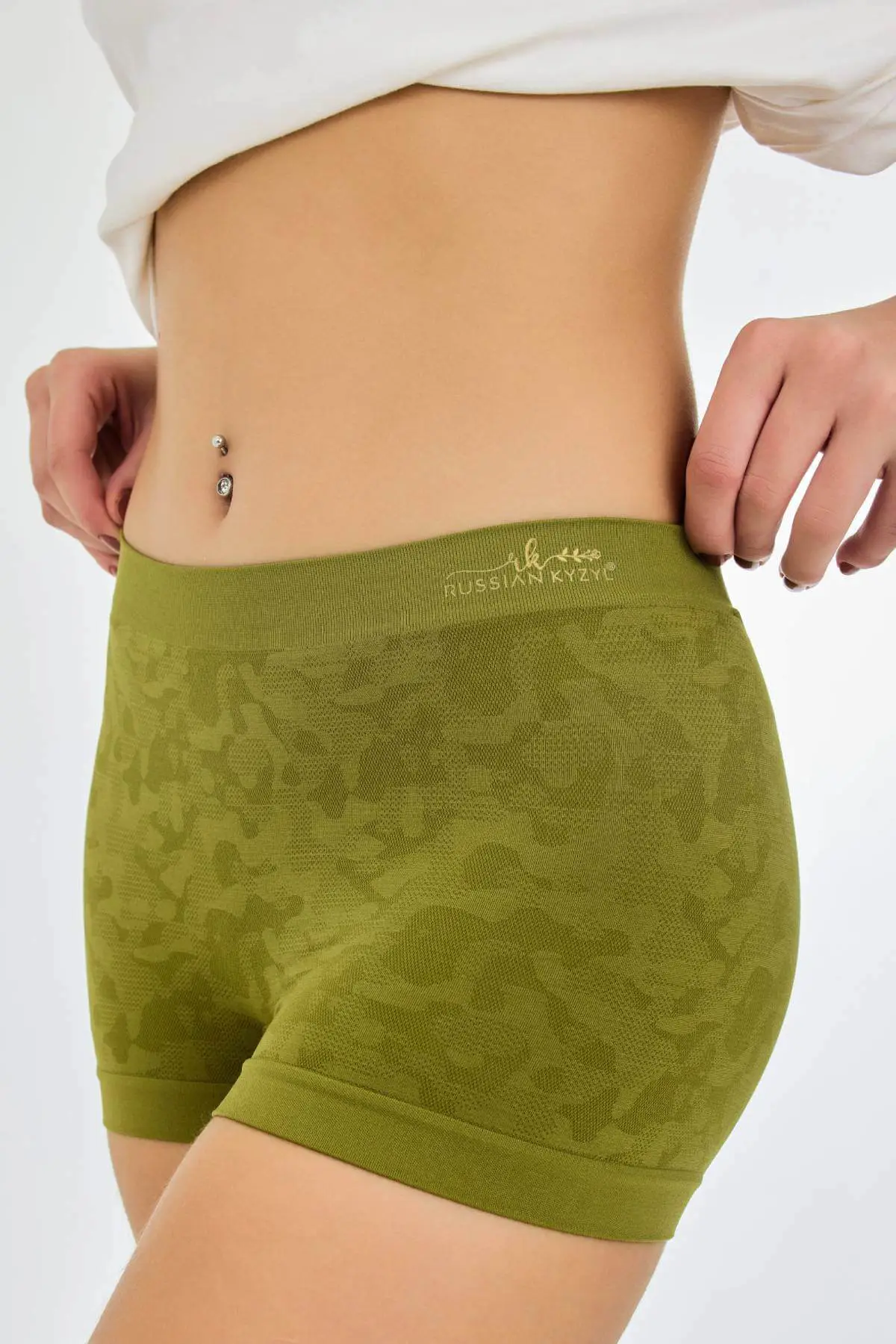 Buy Knitted Seamless Mid Rise No Dig Waistband Ultralight 4 Way Stretch Luxe Boyshorts 2 Pack
