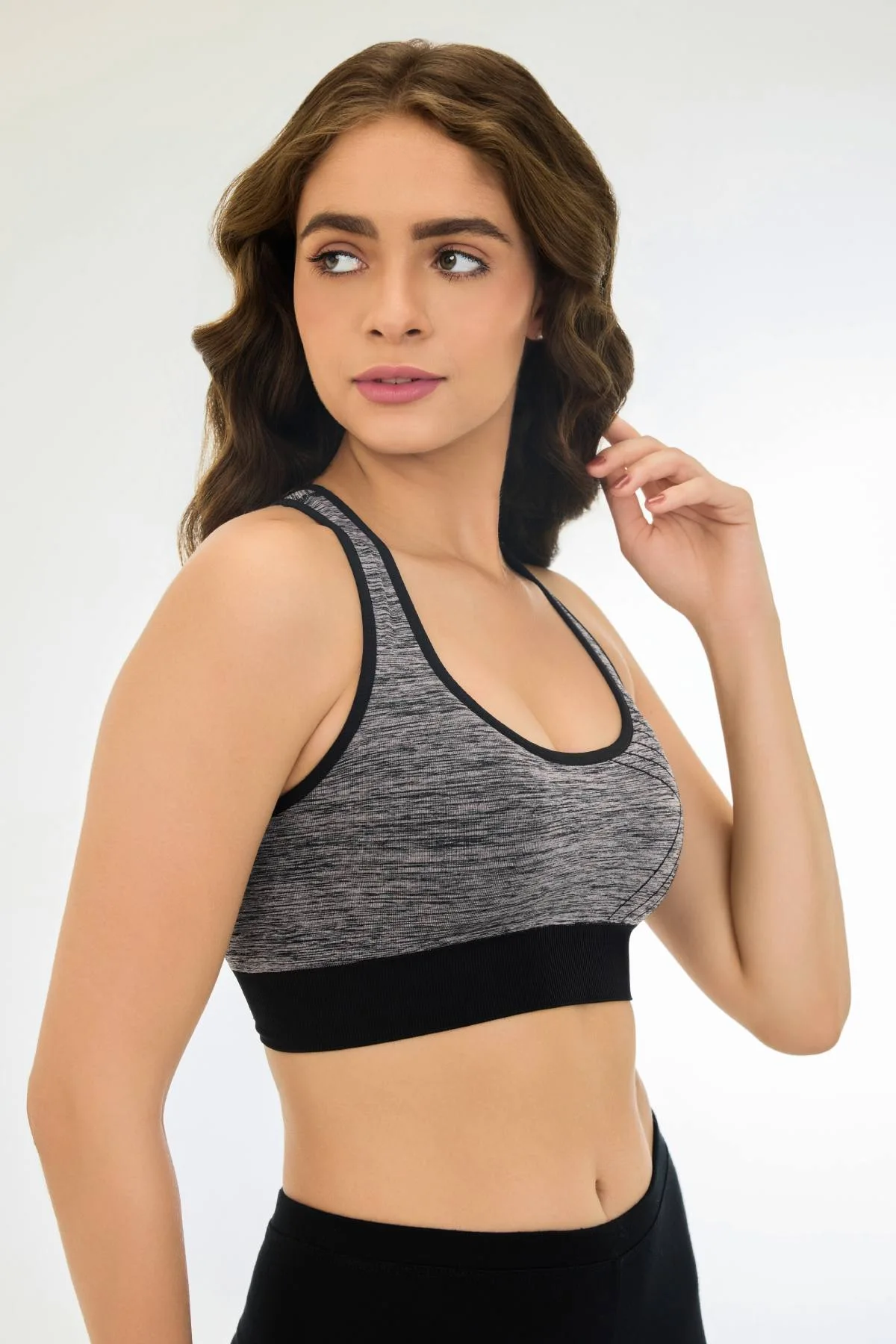Buy Knitted Seamless Move-Easy Racerback Medium Impact Removable Pad Sports Bra