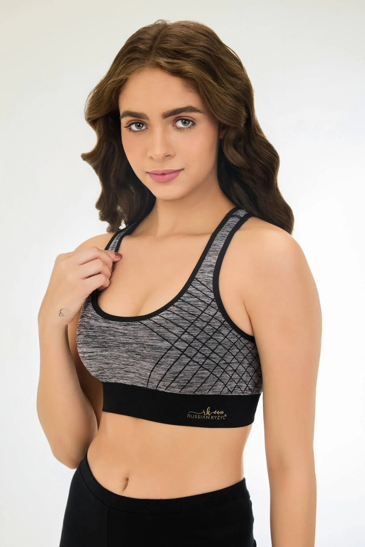 Knitted Seamless Move-Easy Racerback Medium Impact Removable Pad Sports Bra - 3A3644